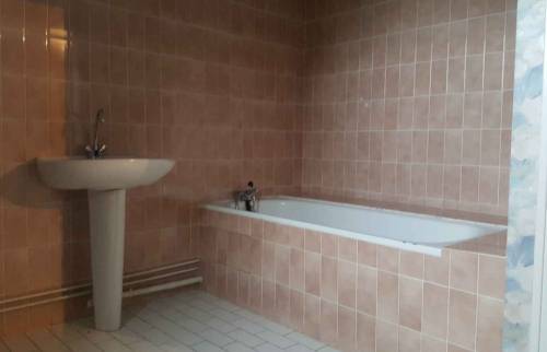 Salle de bain avant travaux