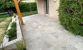 Aménagements au niveau de l'entrée de l'habitation 