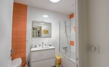 Rénovation complète salle de bain sans fenêtre à Poullan-sur-Mer (29100)