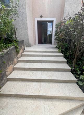 Rénovation d’un escalier extérieur (69340 FRANCHEVILLE)