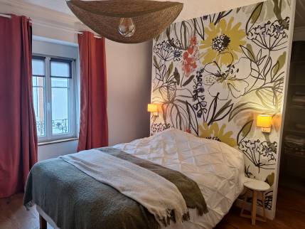 Chambre d'adulte avec décoration après travaux de rénovation de maison - Pornic 44210