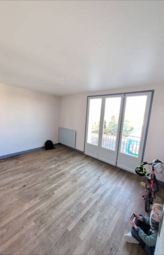 avant pièce de vie rénovation intérieure appartement