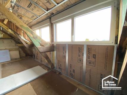 Mise en place des menuiseries La Maison Des Travaux Vannes Sarzeau Pénestin