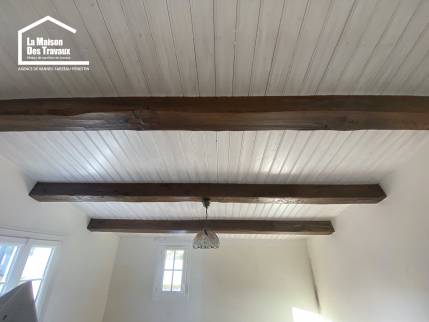 Rénovation du plafond peinture du lambris