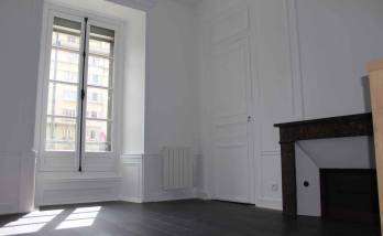 Rénovation appartement  revêtement sol et peinture mur 