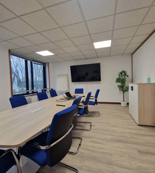 Salle de réunion après travaux