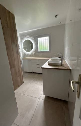 Rénovation de salle de bain après dégât des eaux 8