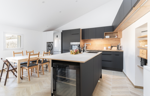 Surélévation et rénovation globale d'une maison à Vertou