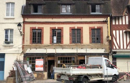 Menuiseries avant travaux à Honfleur