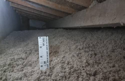 Projection ouate de cellulose dans combles perdues