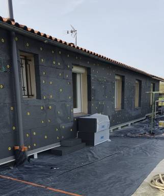 Travaux d'isolation extérieure sur une maison - Caussade 82300