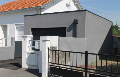Construction d'une extension pour un garage à Bouguenais (44)