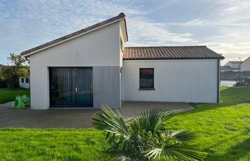 Maison avant travaux d'agrandissement - La Romagne 49