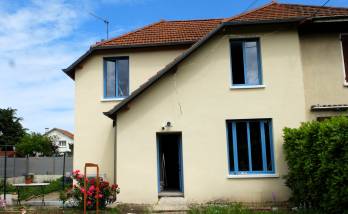 La Tour de Salvagny (69890) : Isolation thermique par l'extérieure d'une maison dans le cadre d'une rénovation énergétique d'ampleur (Parcours accompagné)