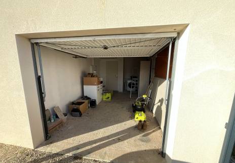 Garage avant travaux d'aménagement - Montauban 82000