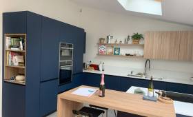 Cuisine Bleue et Bois La Maison des Travaux Rouen 2.