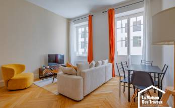 Rénovation d'un appartement ancien dans le quartier de Lyon Croix Rousse : charme des parquets en baton rompu 
