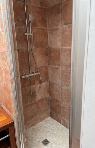 Création d'une petite salle de bain à Vertou