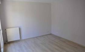 Chambre rénovée dans un appartement - Brie-Comte-Robert 77170