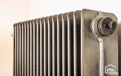 Radiateur en fonte sablé