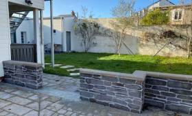 Rénover un mur extérieur à Trouville