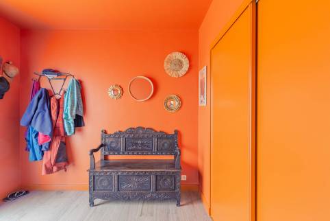 Décoration de l'entrée d'une maison située près de Landerneau (29)