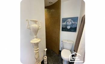 Une douche hélicoïdale