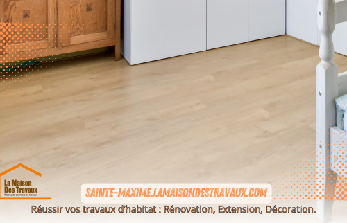 Transformation d'une chambre d'enfant avec parquet bois et enduit sur les murs