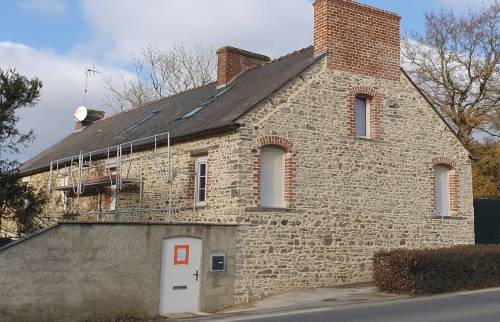 Ravalement de façade en cours