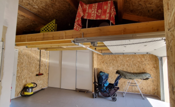 Photo du faux grenier + vue sur l'OSB sur les murs