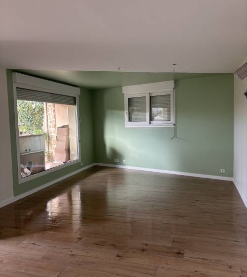 Travaux de décoration intérieure avec peinture décorative murale dans une maison - Montélier 26120