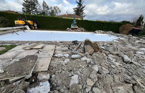 Rénovation d'une terrasse autour d'une piscine (69290 SAINT GENIS LES OLLIERES)