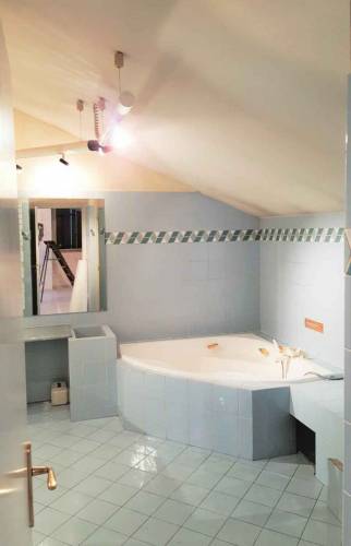 Pièce avant installation des Vélux - Lyon 3