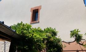 Pignon rénové en enduits à la chaux