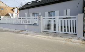 Portail et clôture à Esmans