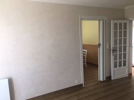 Cloison entre cuisine et salon avant travaux de démolition - Nantes 44