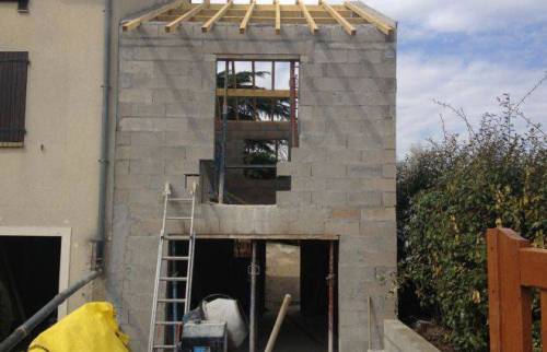 Agrandissement de maison : travaux en cours 2
