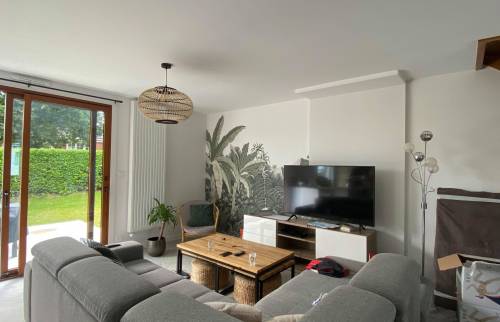 Après travaux : rénovation de la pièce de vie salon Amiens