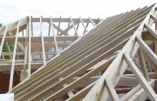 Rénovation de charpente à Saintes 