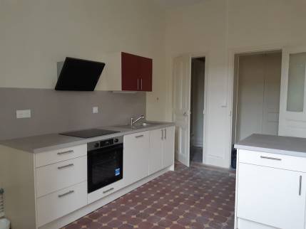 Installation de cuisine dans un appartement rénové - Bourg-en-Bresse 01000