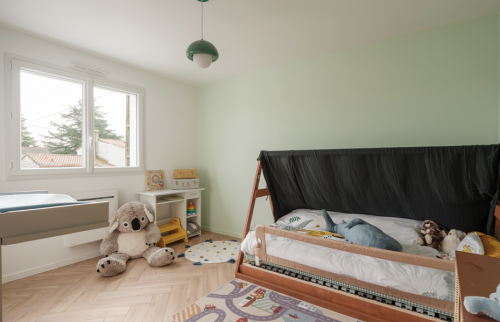 Surélévation de maison à Vertou pour créer un espace nuit (44120) - chambre 1