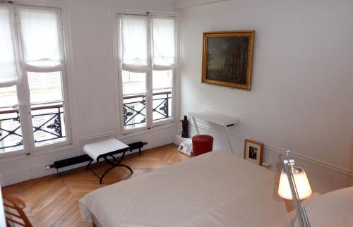 Rénovation complète d’un appartement rue du Bac (Paris 7ème)