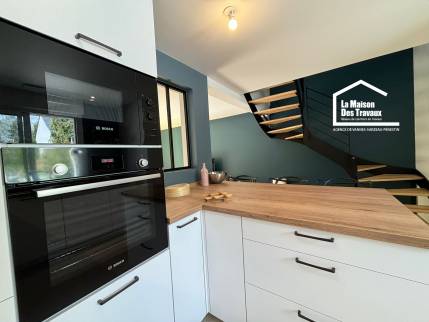 cuisine ouverte avec separation verriere