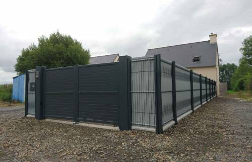 Portail aluminium et clôture à Cherrueix