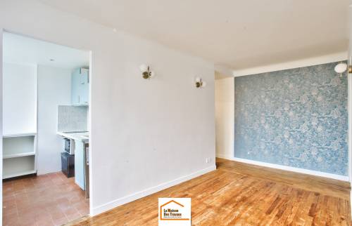 Cuisine et appartement remis à neuf