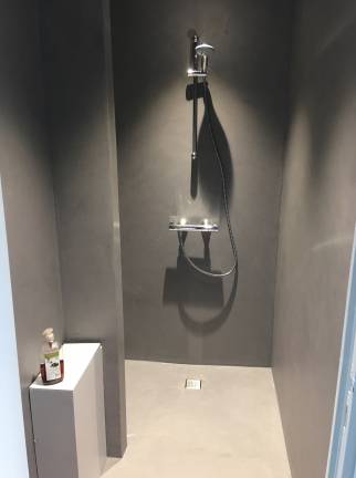 Douche et piscine Haguenau