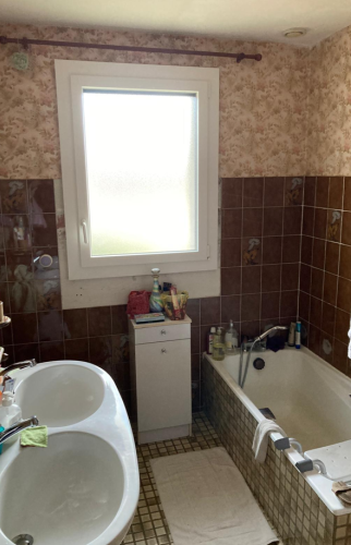 Rénovation d’une salle de bains avec WC à Fraisse (42490)