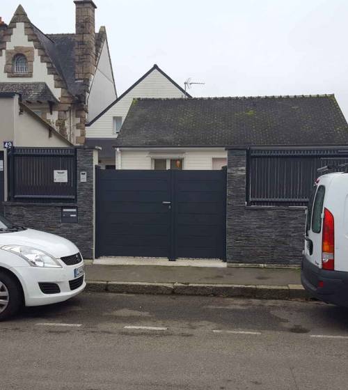 portail - Salon-de-Provence (13) 