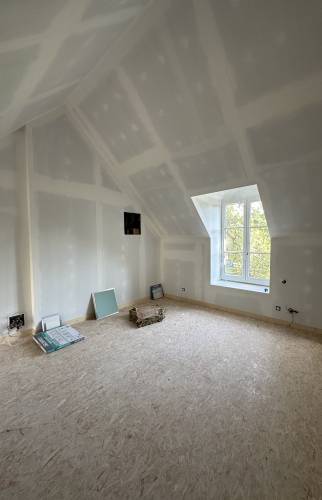 Chambre sous les combles (Avant)