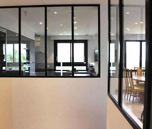 Pose verrière d'atelier